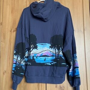 Daydreamer for Free People Hawaii Sailboat Ocean Scenic Navy Hoodie L GUC Unique